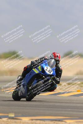 media/Sep-30-2023-SoCal Trackdays (Sat) [[636657bffb]]/Turn 15 (1120am)/